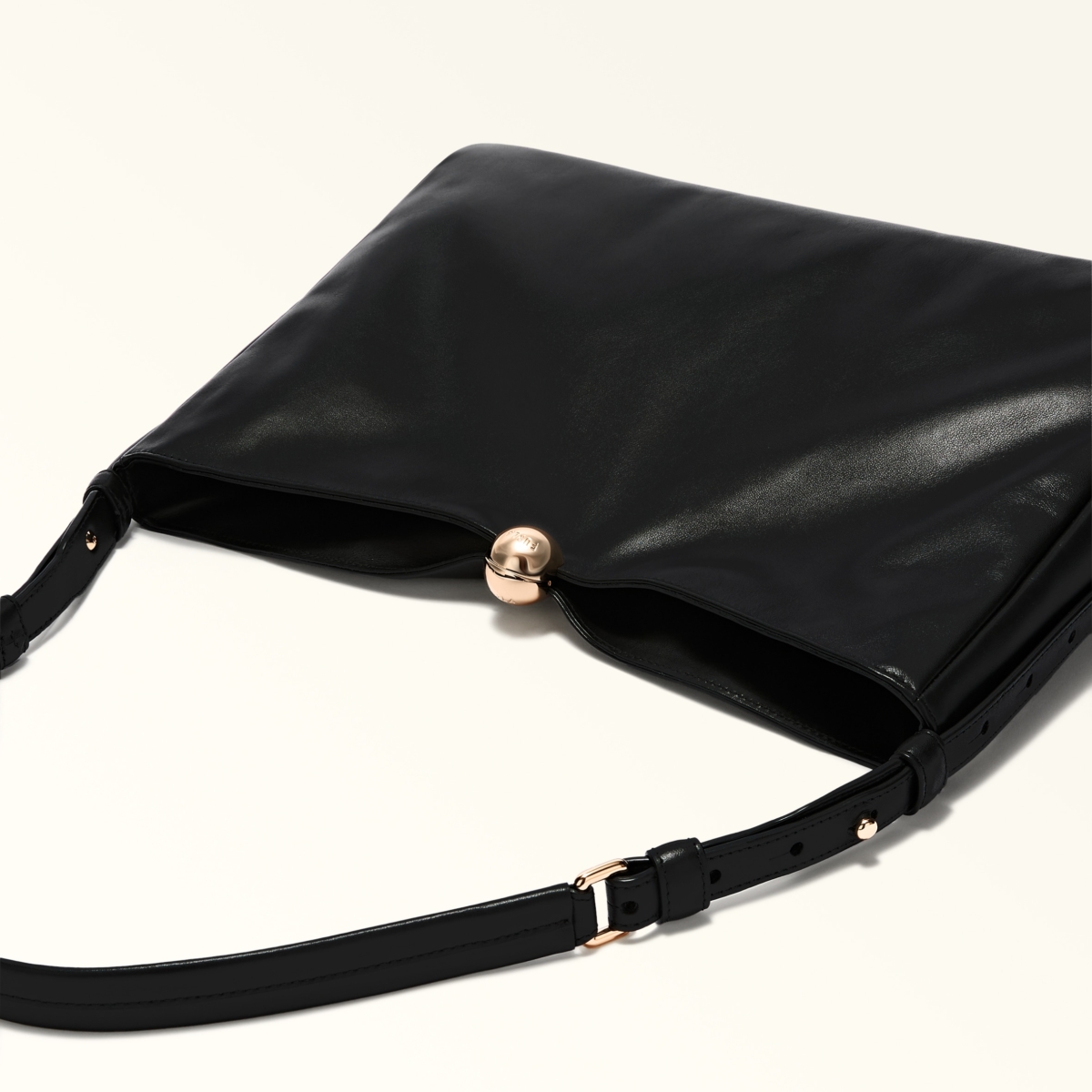 Furla borsa a spalla in pelle "Furla Sfera" Nero WB01365.O6000 NERO - immagine 4